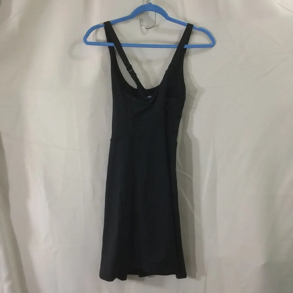 NEW Heathyoga Black Tennis Dress Size M NWT Inner Short Pockets Adjustable Strap
